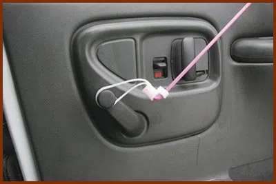 Locksmith Key Shop West Palm Beach, FL 561-328-2939 - 47-21